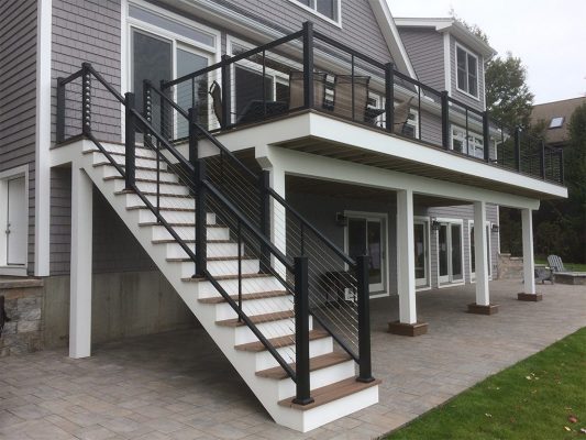 Stainless Cable Railing with Aluminum Posts on Stairway